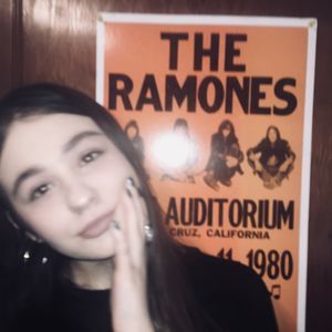 Meet your Posher, Marilyn